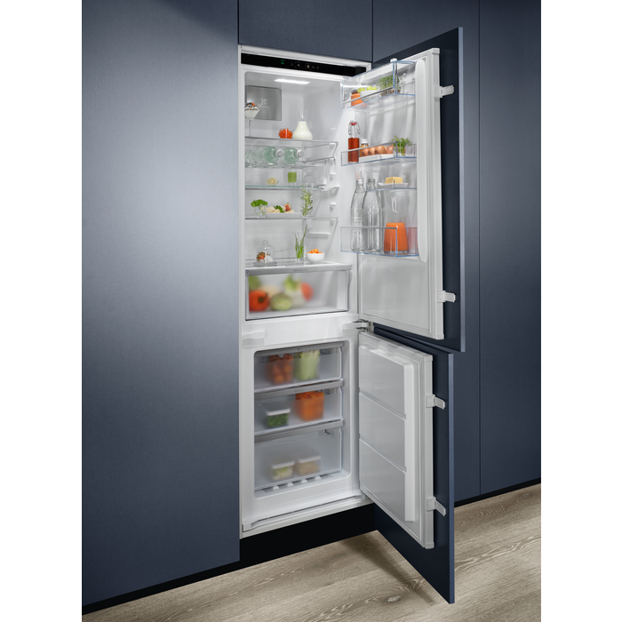 Electrolux - Inbouw koel-vriescombinatie - ENG7TD18S