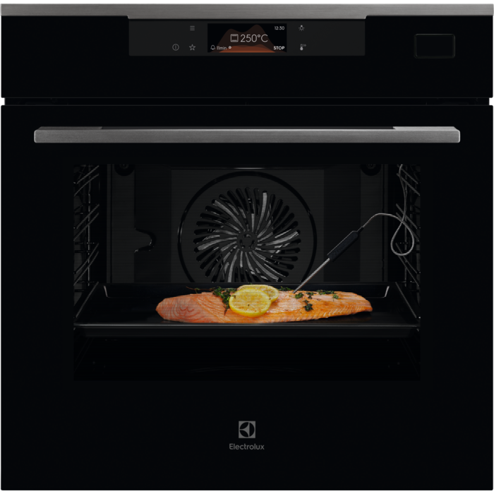 800 SteamBoost - Combi hetelucht- en stoomoven